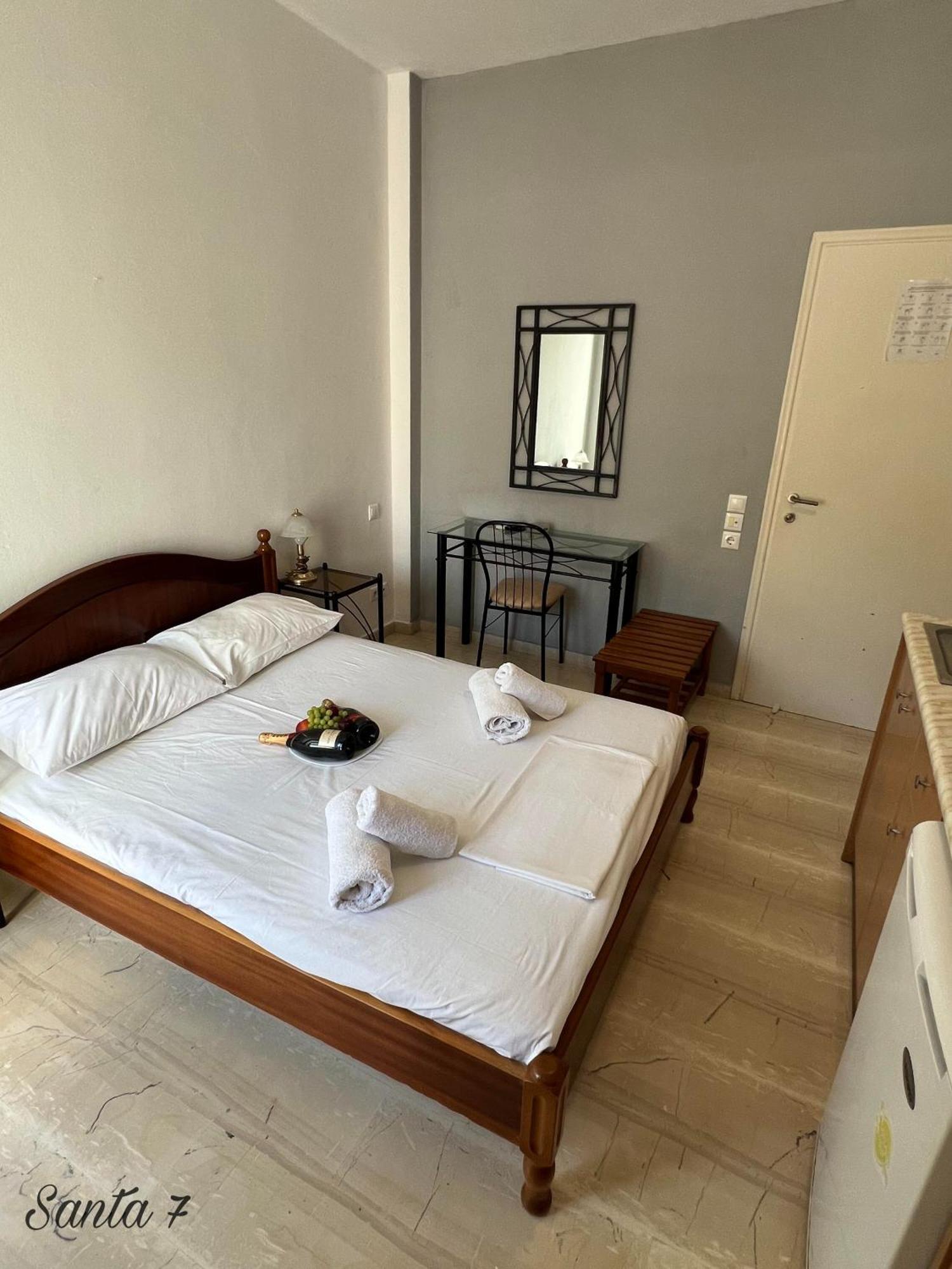 Santa Magia Hotell Kamári Exteriör bild